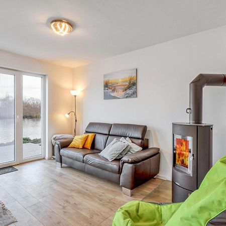 Nice Home In Tossens With Kitchen Buitenkant foto